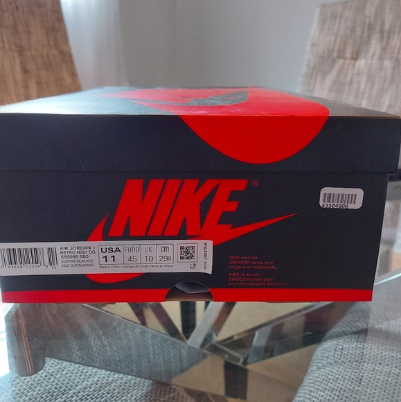 Jordan 1 "OG COURT PURPLE 2.0" AKA PURPLE TOES - Picture 7 of 7